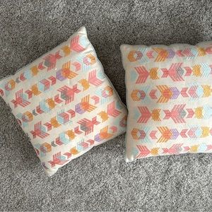 Aztec pillows NWOT